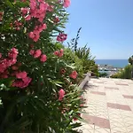Viva - View 아파트 *
